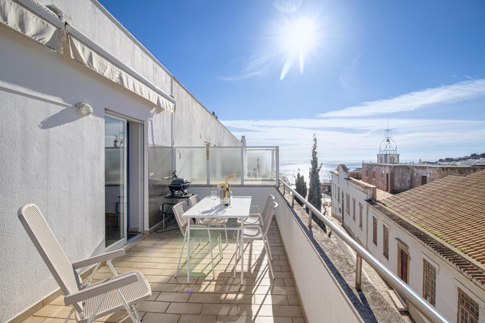 Old Town 2br 50m Ocean W/ Ac Wi-fi Parking Terrace Apartamento *